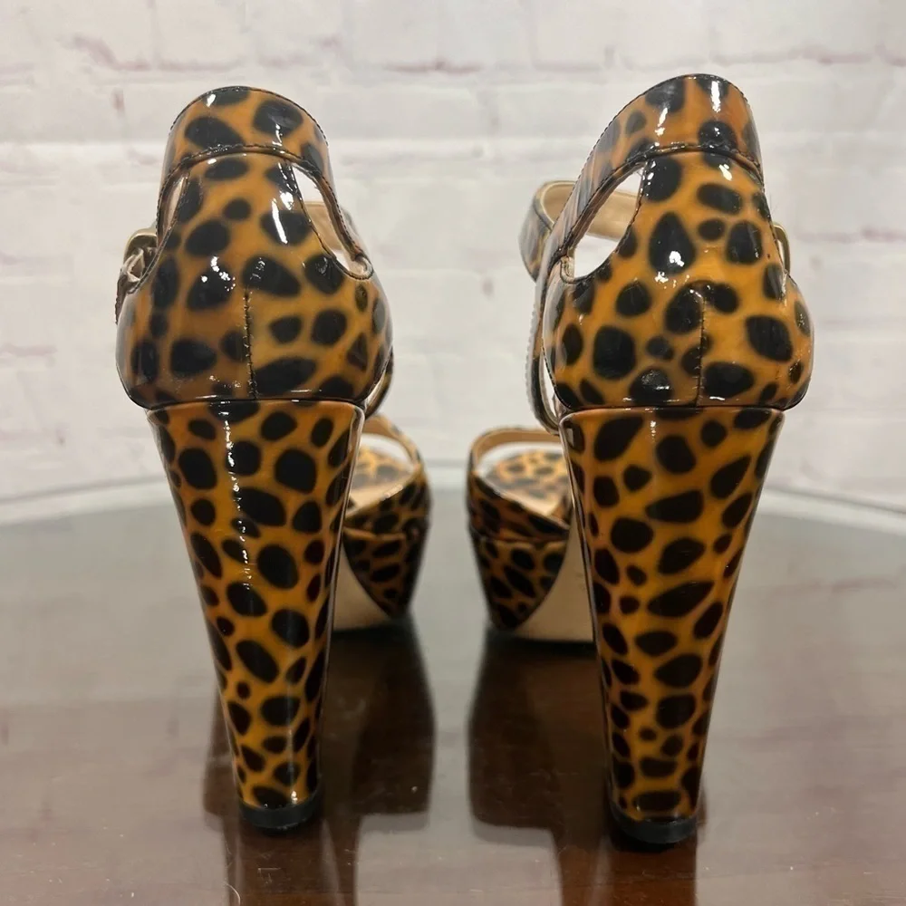 VIA SPIGA leopard print patent leather platform ankle wrap sandals size 7.5 GUC